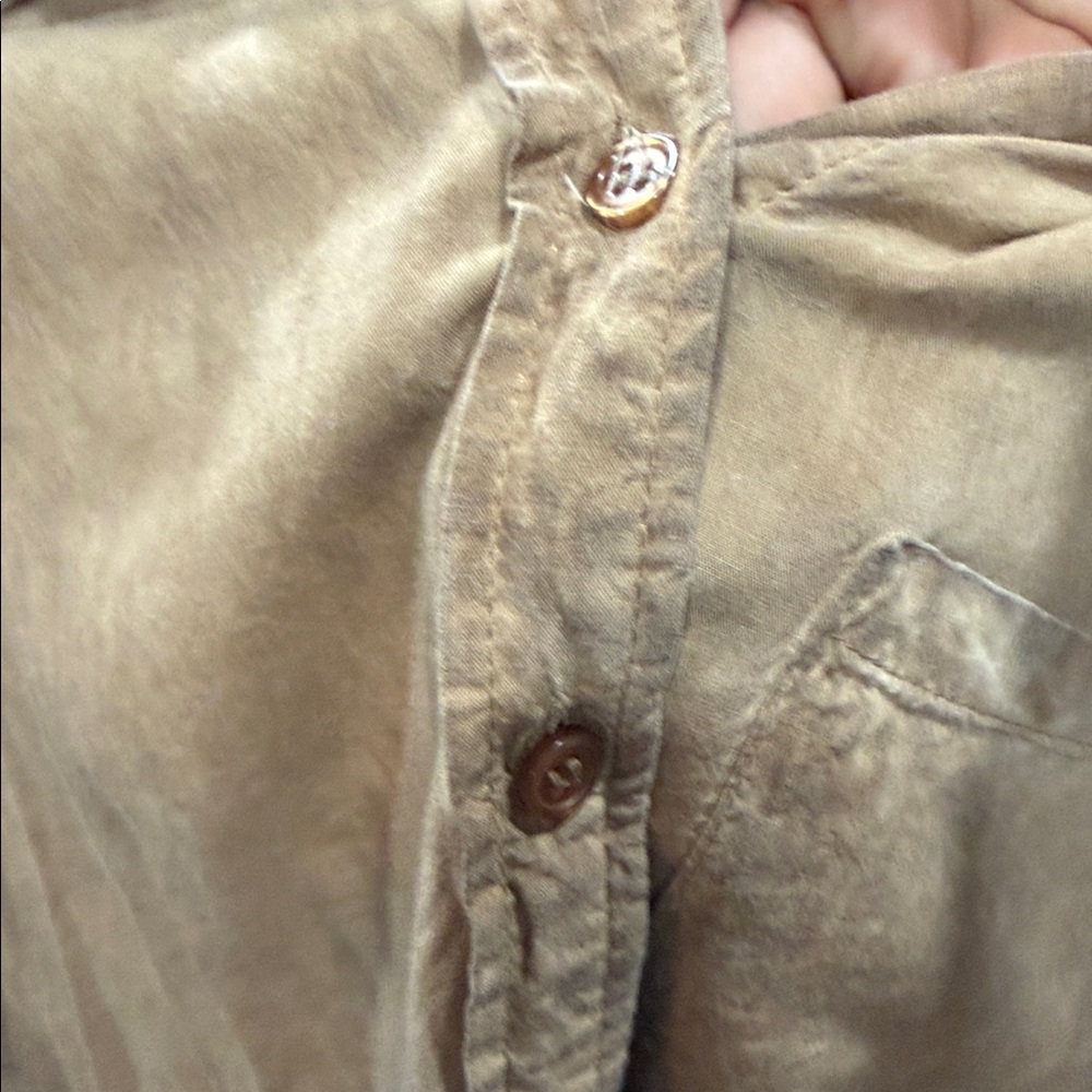 Velvet Heart Tan Button Down Shirt - Picture 5 of 10